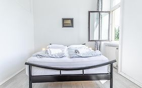 Comfy 3Br Shared Apartment - U6 Subway, Danube & Millenium City