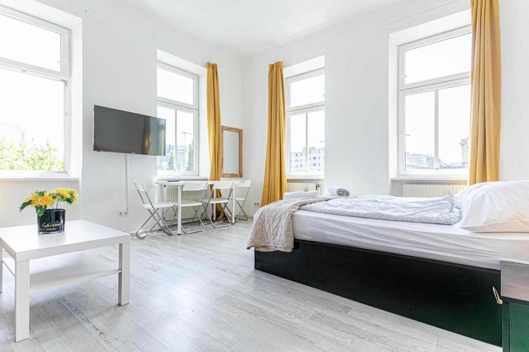 Comfy 3Br Shared Apartment - U6 Subway, Danube & Millenium City Vienna Exterior photo